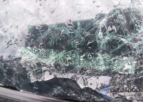 2016 Toyota Tundra 1794 5.7L V8 z USA, uszkodzony, nr VIN 5TFAW5F19GX496319